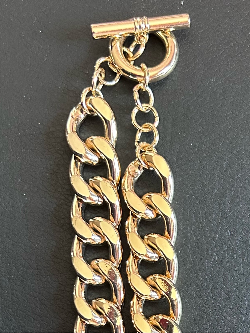 Golden Chain Link Toggle Necklace
